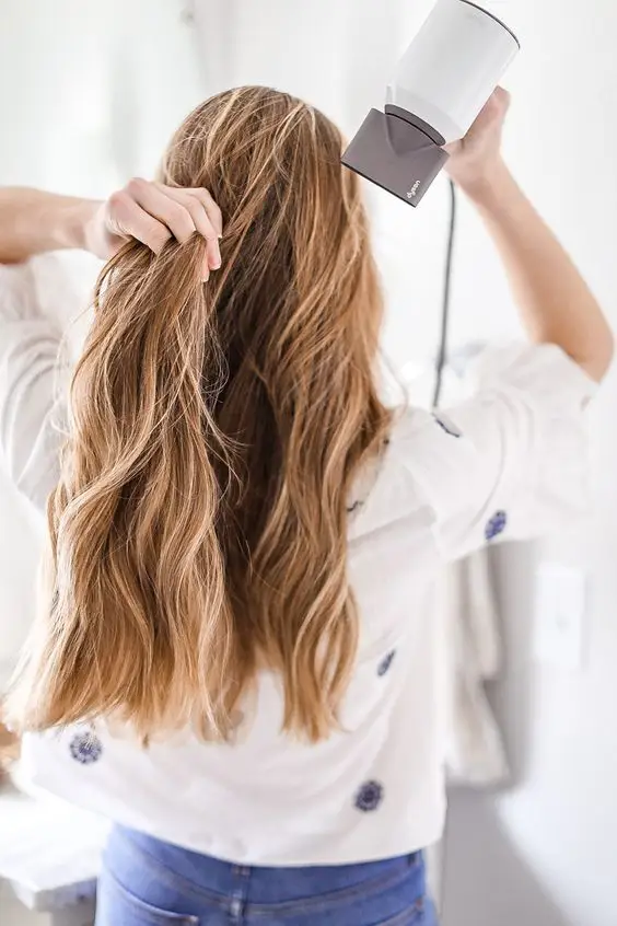 10 Unexpected Ways to Use a Hair Dryer Around the House
