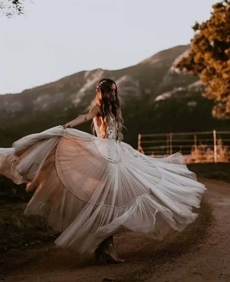 Embrace the Bohemian Wedding Theme: Crafting a Laid-Back, Romantic Celebration