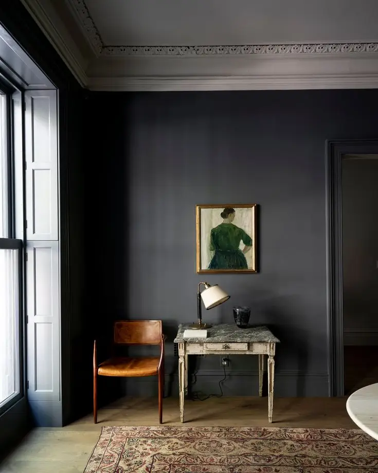 Navy Blue Accent Wall Ideas: Transform Your Space with Bold Elegance!