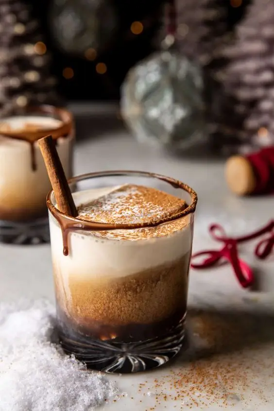 Creative Winter Cocktails for Cozy Nights In