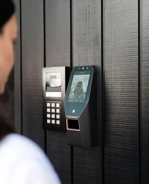 Smart Homes: Top Tech Trends Revolutionizing Interior Design