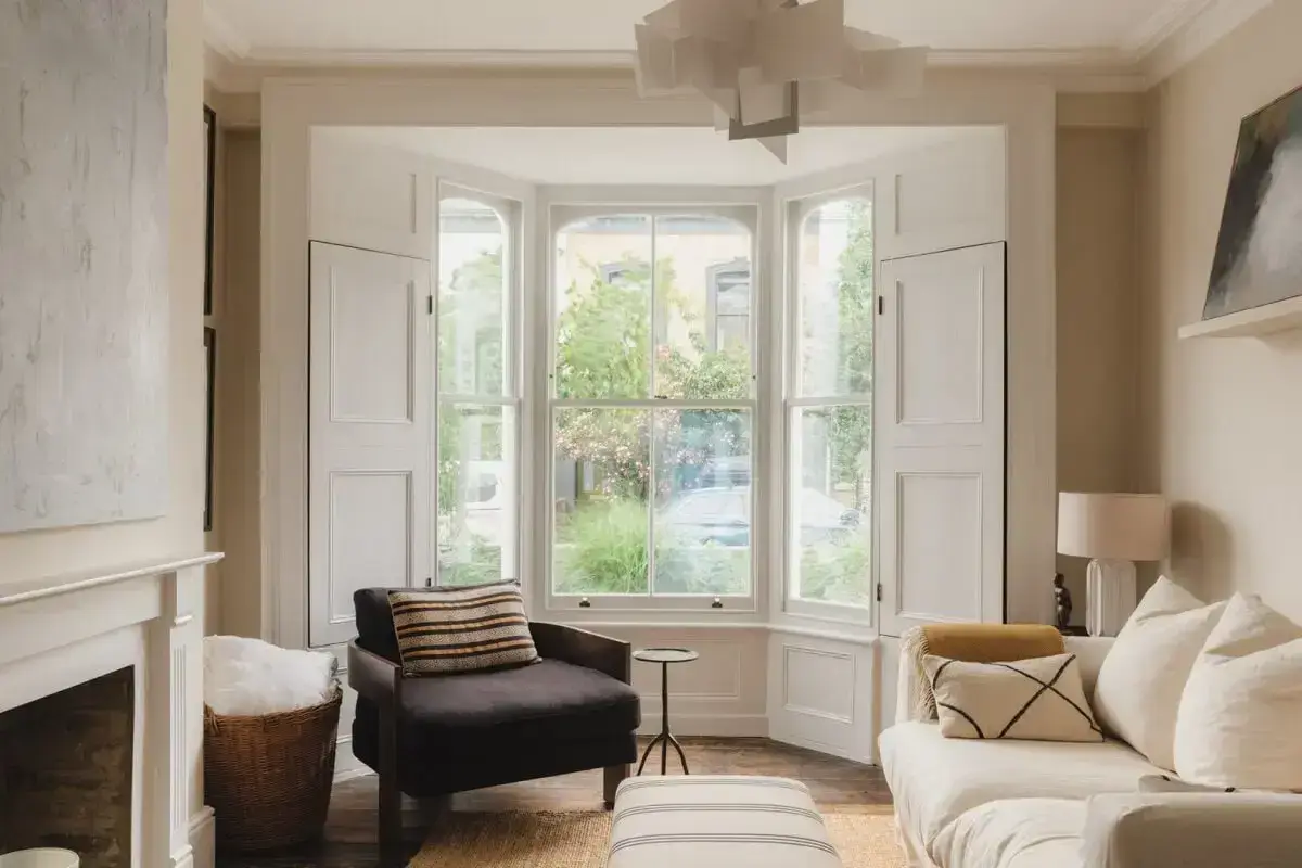 A Tranquil Victorian Home with a Soft Natural Color Palette